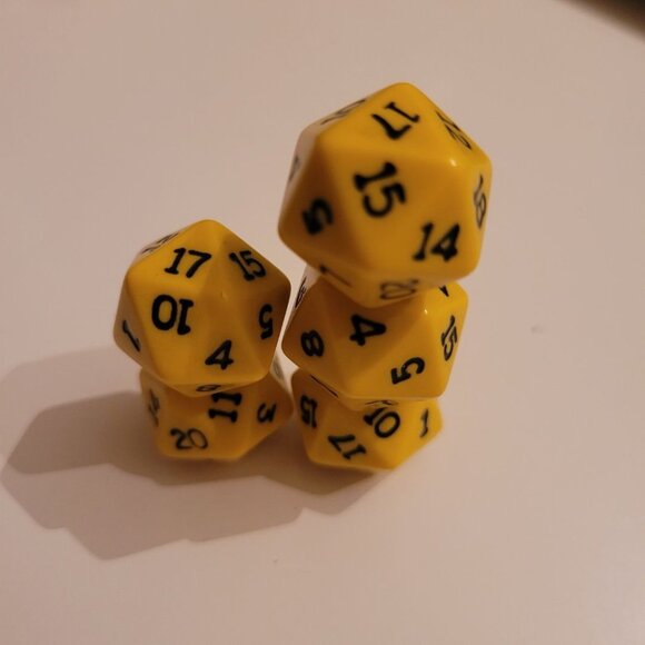 Yellow D20 Dice Replacement Game Piece Dicecapades Set 20 Sided - Picture 3 of 6